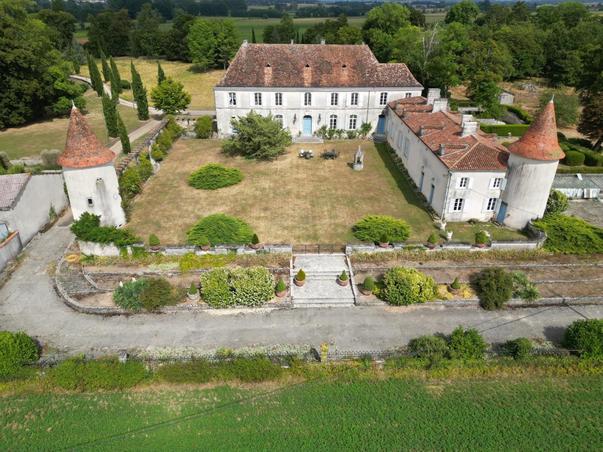 波尔贝特住宿加早餐旅馆 Cherval 外观 照片